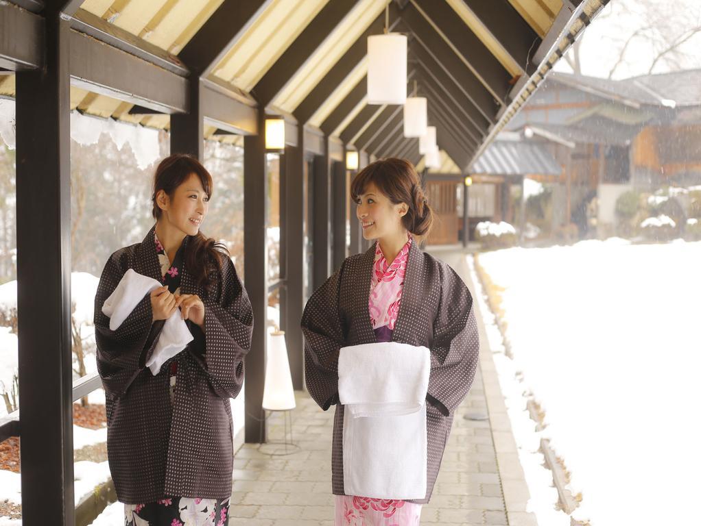 Takayama Kanko Hotel Exterior foto